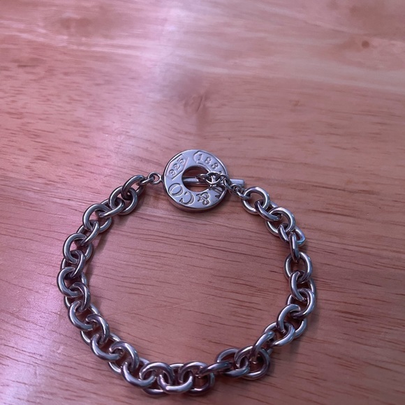 Women’s/Unisex TIFFANY & CO. 1837 Collection Toggle Link Bracelet in Sterling - Picture 2 of 12